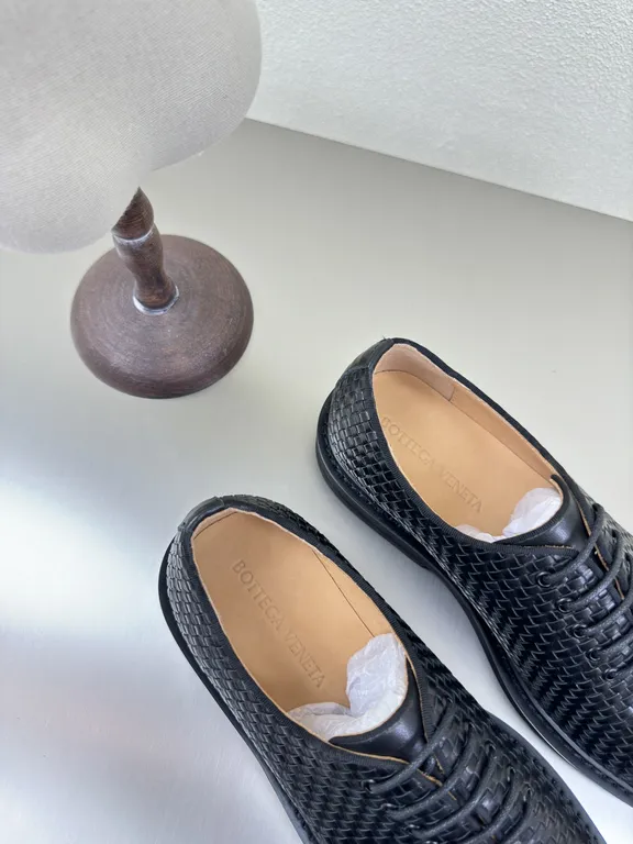 Bottega Veneta Shoe 